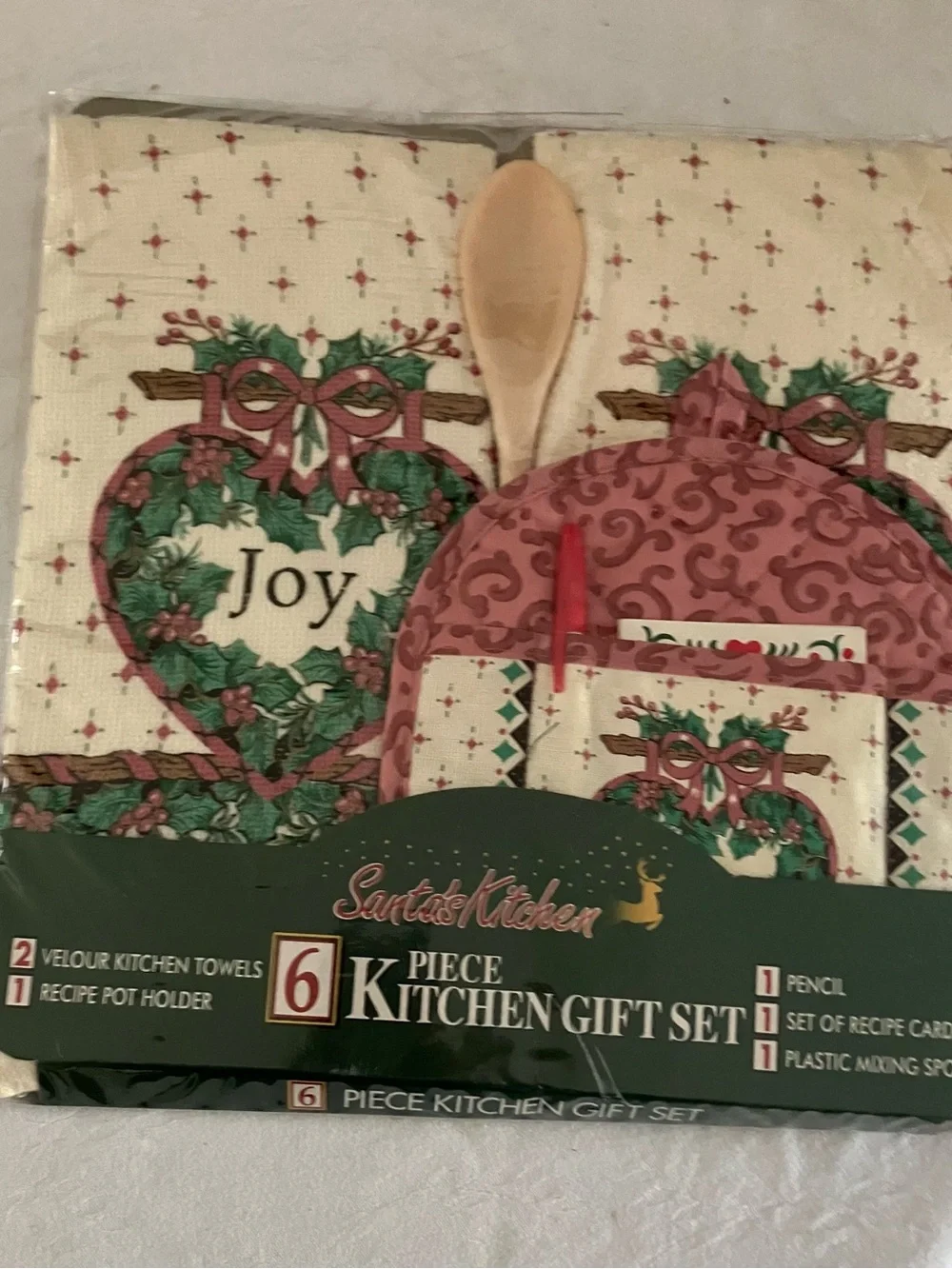 6-Piece Kitchen Gift Set - Red & Green Accents